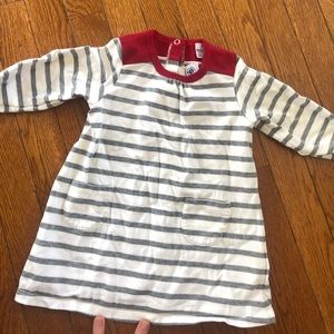 Petit Bateau Baby Dress, back snaps & pockets 12m